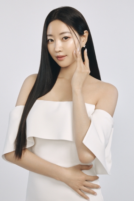 식물성 이너뷰티 ‘플랜트콜라겐’, 배우 김사랑을 브랜드 모델로 발탁