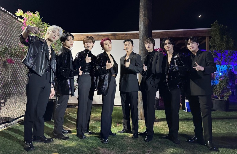 에이티즈, 美 코첼라 공연에 외신 호평 쏟아져…빌보드 “K팝을 대표한 무대와 흠잡을 데 없이 완벽한 안무”
