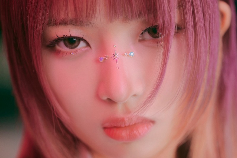 아이브 장원영X레이X이서, ‘아이브 스위치’ 포토 공개…‘판타지 비주얼의 향연’