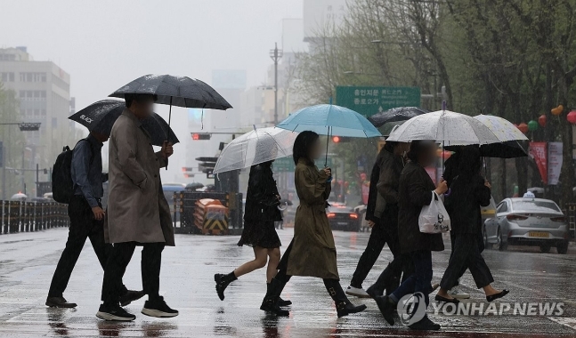 [날씨] 21일 일요일 낮 최고 15∼23도,,전국 대체로 흐리고 곳곳에 비