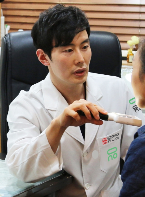 건조한 날씨로 깊어지는 팔자주름·피부처짐, 시술별 차이점은?