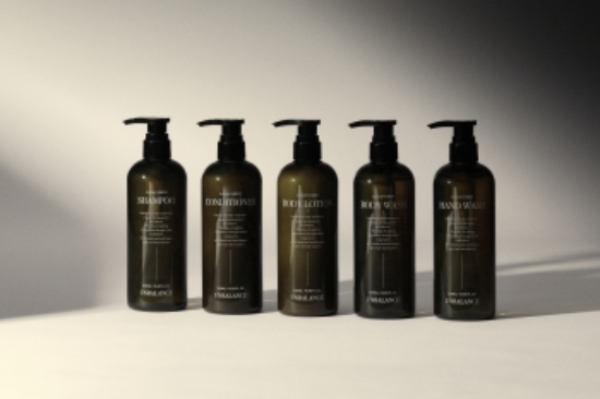 (왼쪽부터) 샴푸•헤어 컨디셔너•바디 로션•바디 워시•핸드 워시