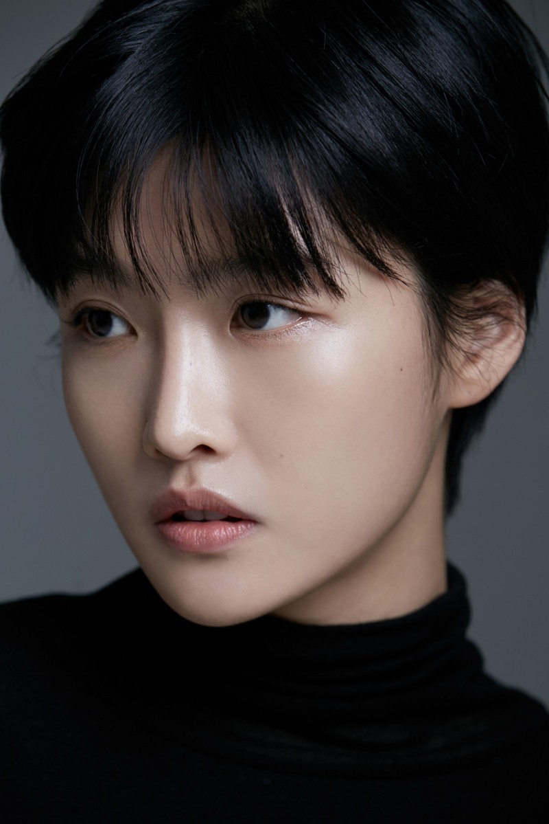 주보영, 와이원엔터테인먼트 전속계약 체결…활발 행보