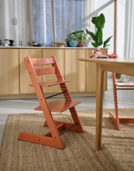 스토케(Stokke®)의 프리미엄 하이체어 ‘트립트랩(Tripp Trapp®)’