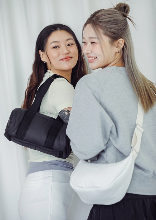 레스포색, 한국 익스클루시브 아이템 출시…팝업 스토어 통해 사전 발매