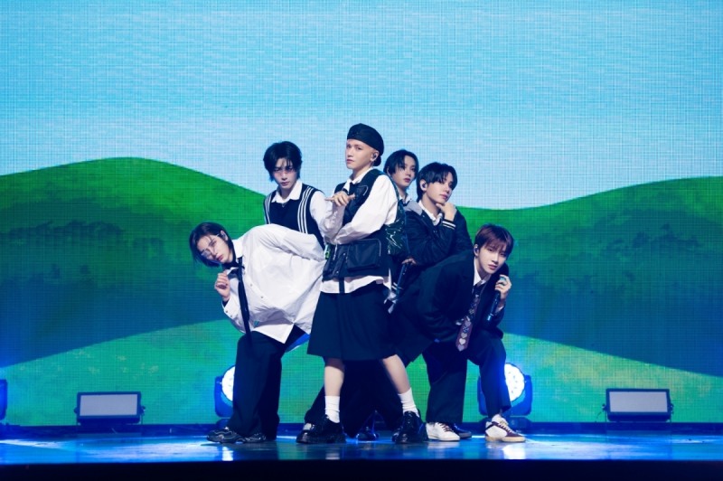 보이넥스트도어 ‘Earth, Wind & Fire’, 중독성 강한 ‘자체 스페드 업’으로 인기 정조준