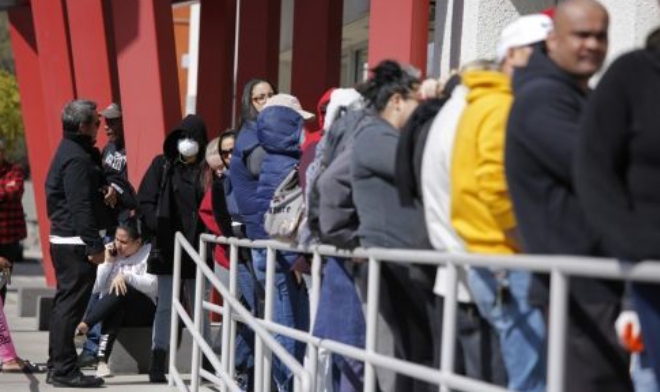 과거 실업경험, 가계소비에 음(-)의 영향 미쳐 - 한은