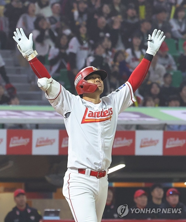 사진=한유섬 끝내기 투런홈런 모습