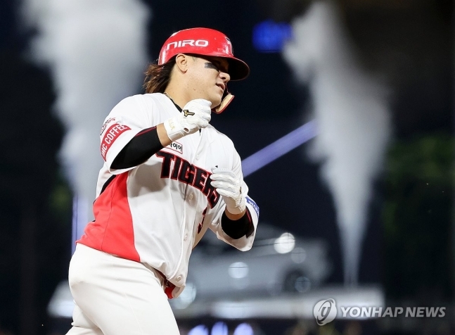 사진=김선빈, 시즌 3호 홈런 세리머니