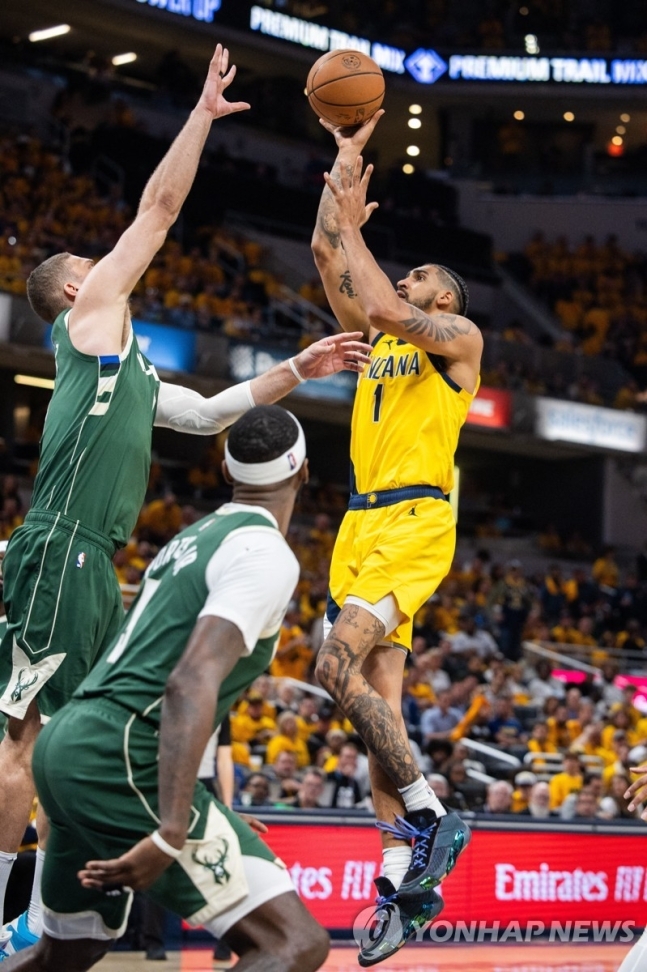 사진=인디애나의 오비 토핀의 점프슛