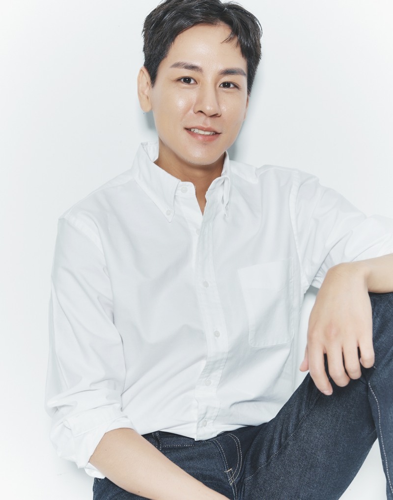 ‘돌싱글즈2’ 윤남기, 어린이날 맞아 선행 나눔 실천