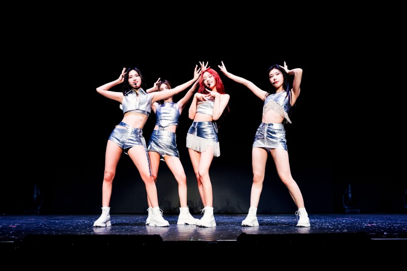 ITZY, ‘런던-파리-베를린-암스테르담-마드리드’ 데뷔 첫 유럽 투어 성료…“첫 유럽 투어가 좋은 추억으로 남을 것. 꼭 다시 만나자!”