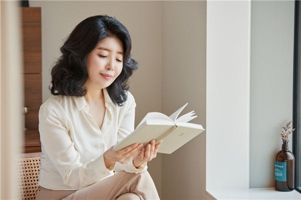 여에스더, 누적 기부액 41억원…취약 계층 위해 손길 전해