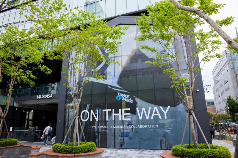 테일러메이드 x무신사 팝업스토어_외관