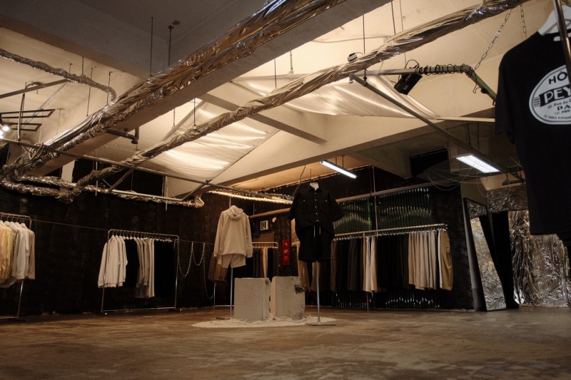 천안 옷가게 ‘아웃핏’, 전국적으로 매장 확장 및 온라인 사업 진출