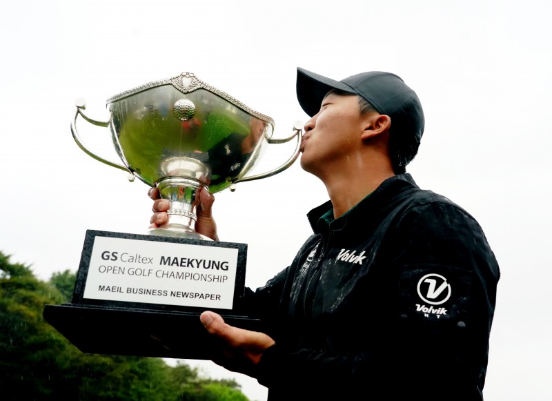 사진출처: 볼빅어패럴(VOLVIK APPAREL) 김홍택 프로