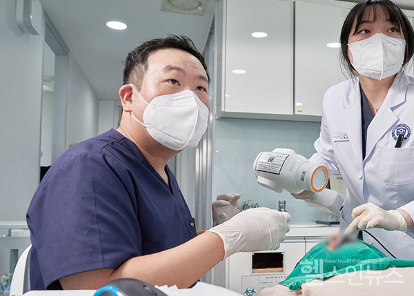 고르다치과의원잠실점최재용대표원장