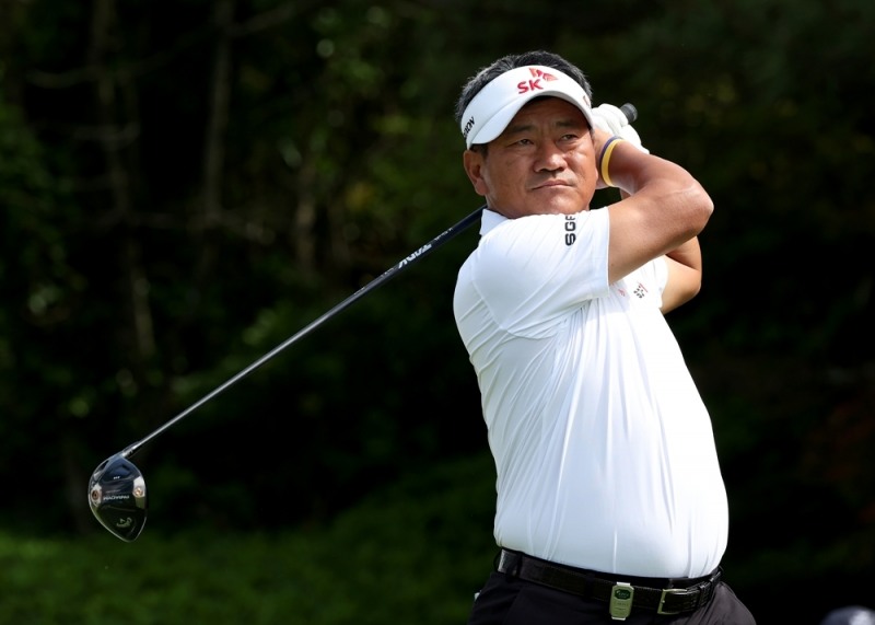 최경주의 플레이 모습 사진=KPGA