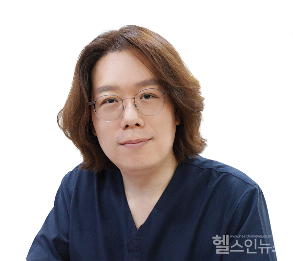 청담튼튼병원단일공복강경센터김정윤원장