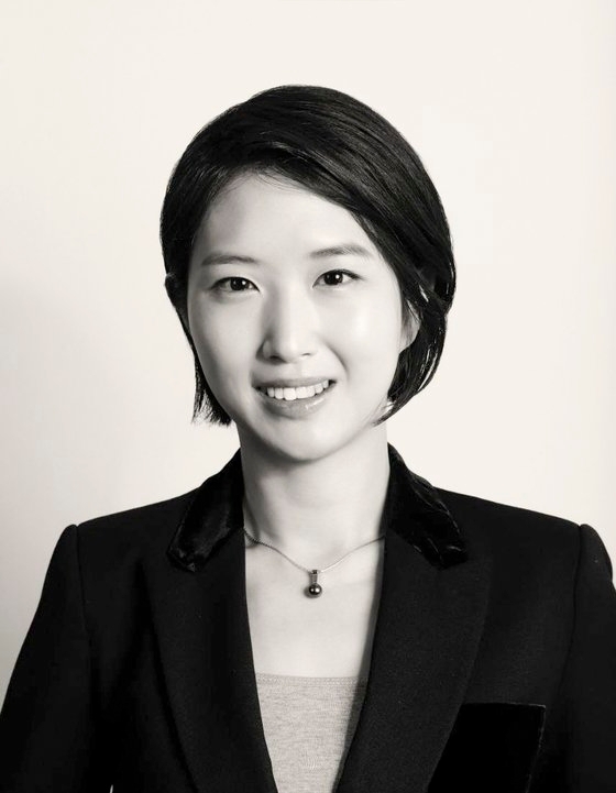 최태원 SK그룹 회장과 노소영 아트센터 나비 관장의 차녀 최민정씨. 사진 SK하이닉스