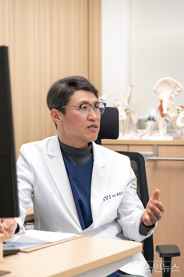 세솟는정형외과병원최윤석원장