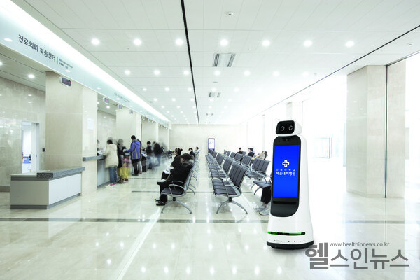 해운대백병원에서6월중에도입예정인안내로봇가상이미지