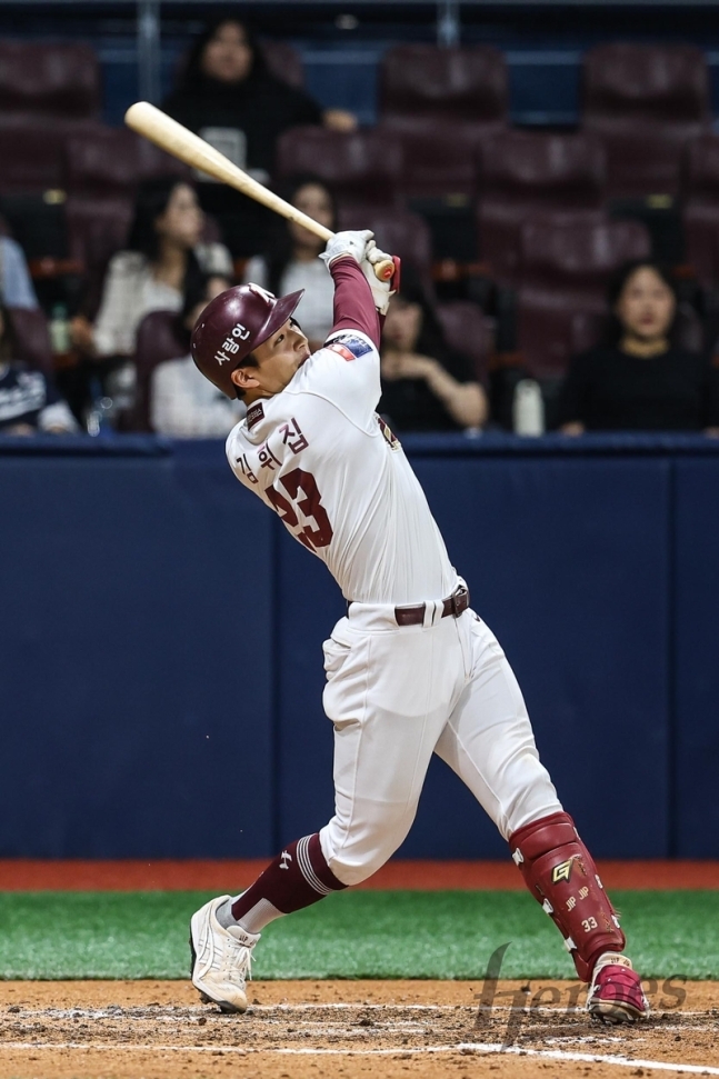 사진=시즌 5호 홈런을 친 키움 김휘집