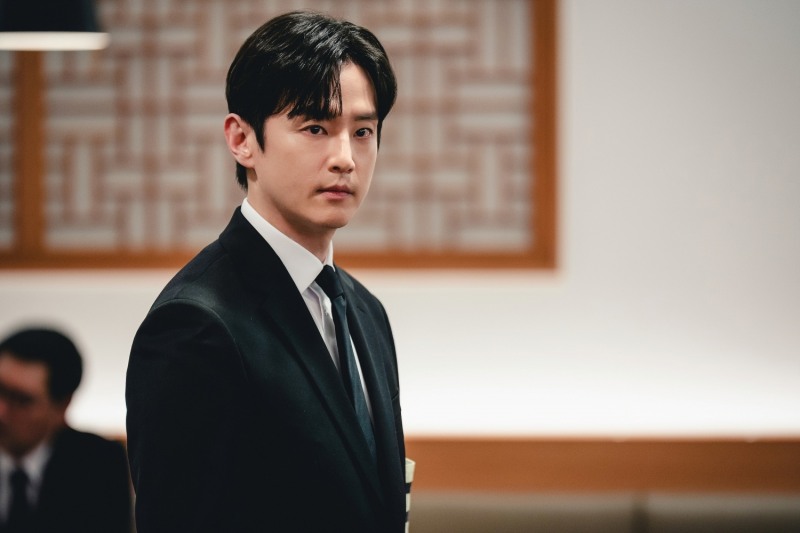 ‘커넥션’ 권율, 판을 조종하는 냉철한 설계자로 컴백…지성X전미도와 대립할 검사로 변신