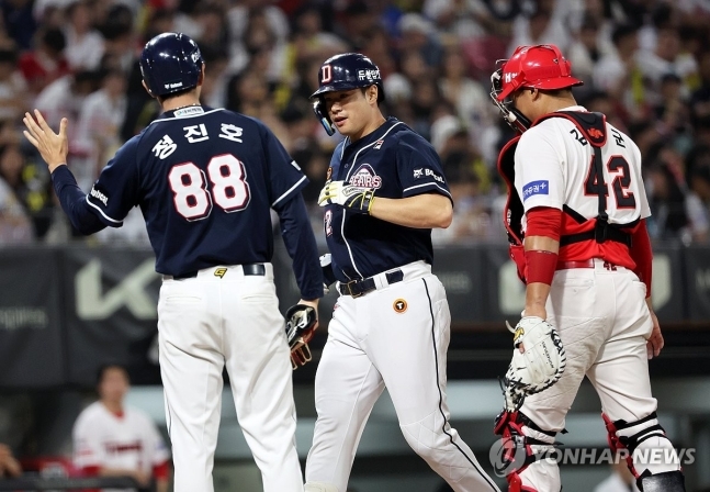 사진=김재환, 재역전 투런홈런