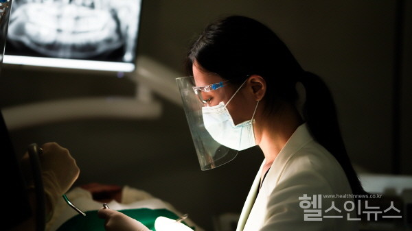 답십리더섬세한치과최미리대표원장