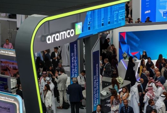 (상보) 사우디, 아람코 주식 매각 100억~200억불 조달 추진 - WSJ