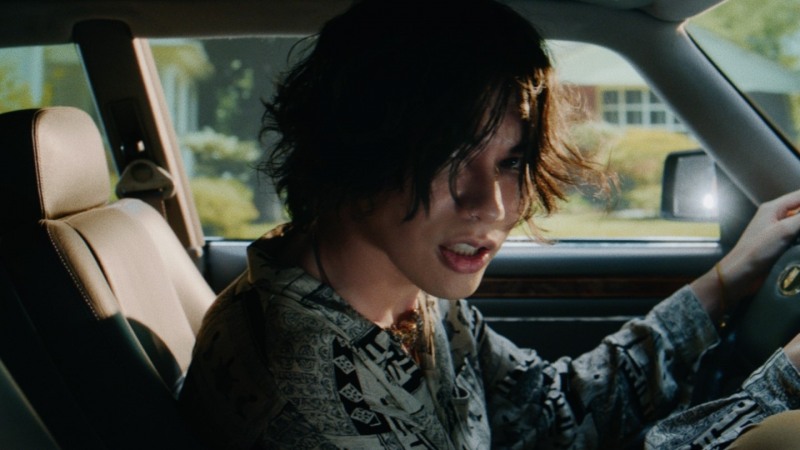 요네즈 켄시, 일본 코카콜라 ‘조지아’ CM송 ‘매일’ MV 공개