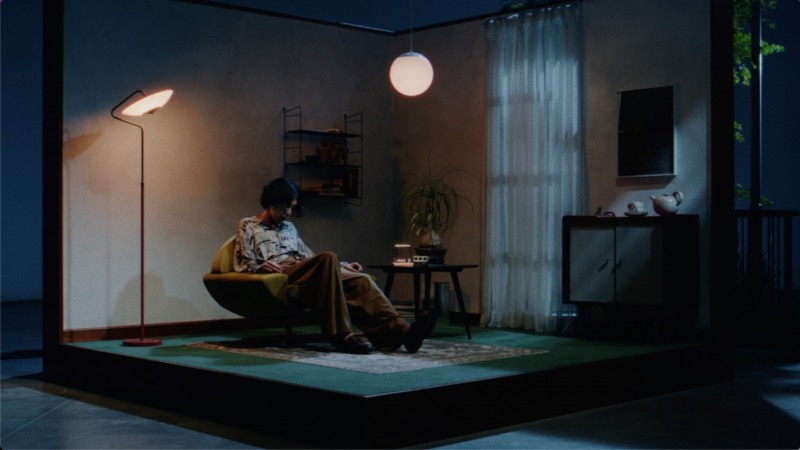 요네즈 켄시, 일본 코카콜라 ‘조지아’ CM송 ‘매일’ MV 공개