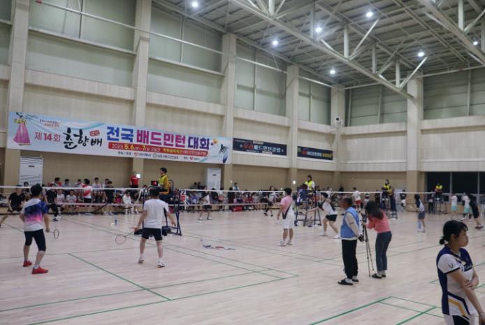 남원시, 제15회 남원춘향배 전국 배드민턴 대회 개최