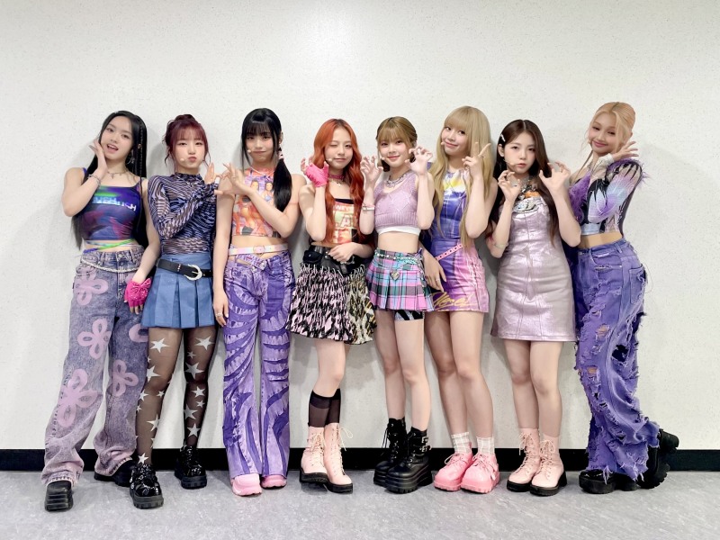 'SBS MEGA 콘서트' 유니스, 화려한 오프닝 장식…완벽 퍼포먼스로 글로벌 팬심 매료