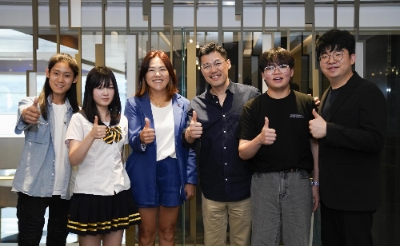 사진=(왼쪽부터) 이다온(인천공항중), 이지연(리라아트고), 레이첼 윤 MI 총장, 찰리 정 교수, 양태환(홍익대), 이상순 션기타웍스 실장 / 제공 = 션기타웍스
