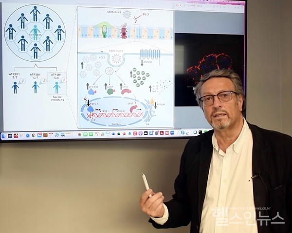 엠보저널에발표된도표를설명중인이탈리아마시모졸로교수