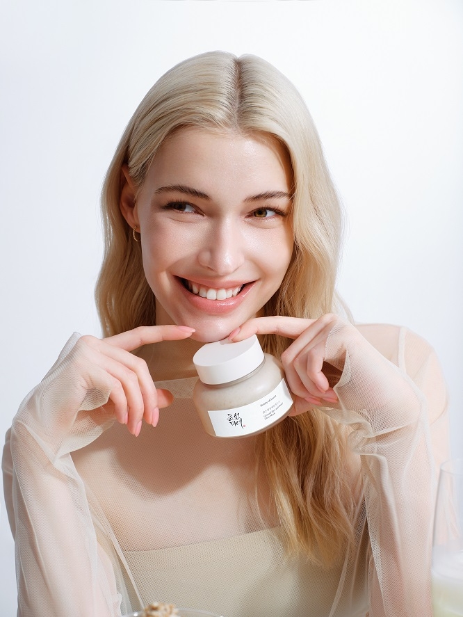 조선미녀, 맑은쌀꿀채운마스크 & 맑은쌀채운토너 선보여