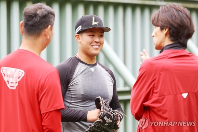 SSG 대체 외국인 선수 시라카와