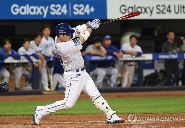 삼성 박병호, 솔로포 '쾅'