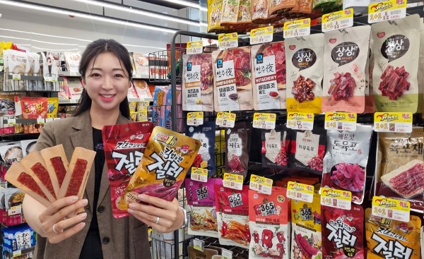 CU, 육포데이 연다.. 육표 22종 1+1 행사 진행