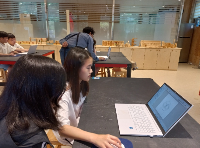 보령목재문화체험장 CNC체험 사진