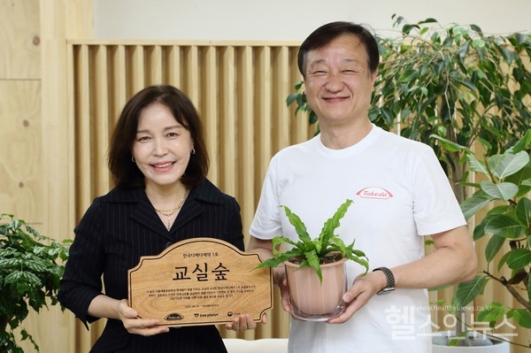 서울세륜초등학교이명희교장선생과한국다케다제약문희석대표