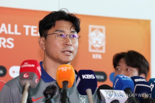 김도훈 감독