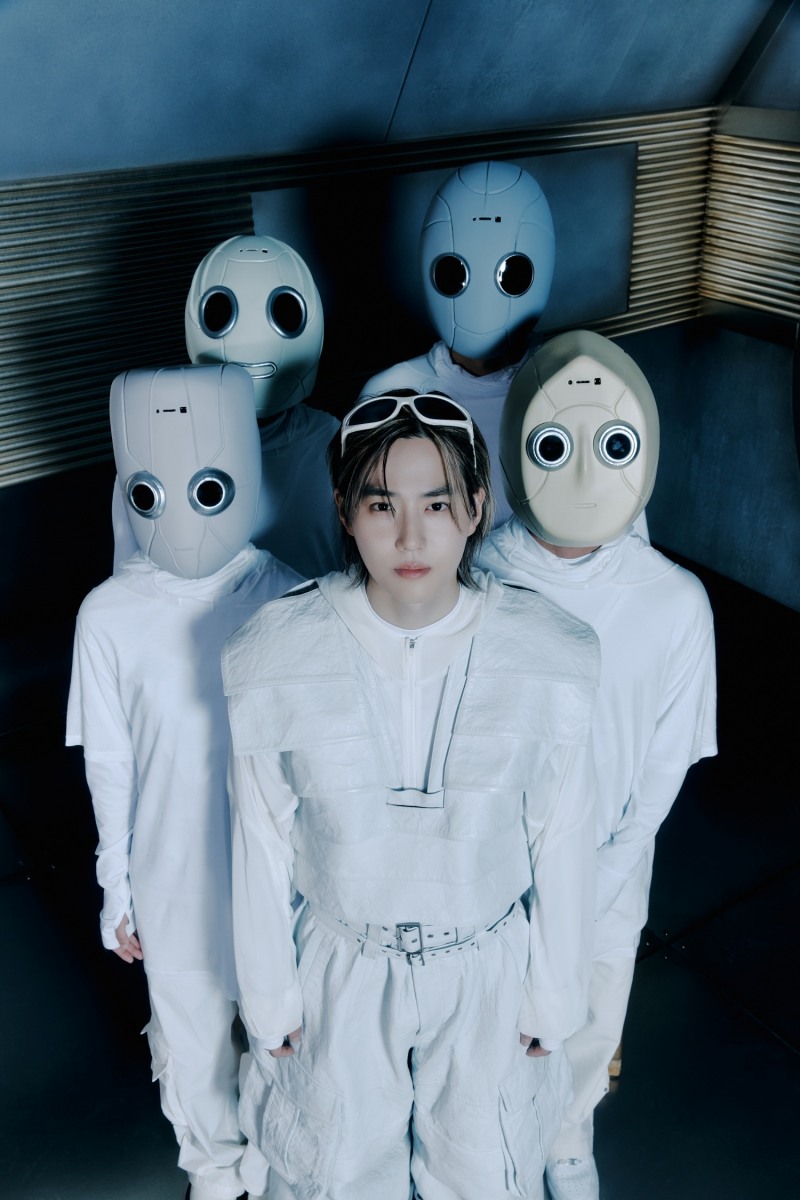 엑소 수호, 6월에도 ‘수호의 달’은 계속.. 종횡무진 행보 화제