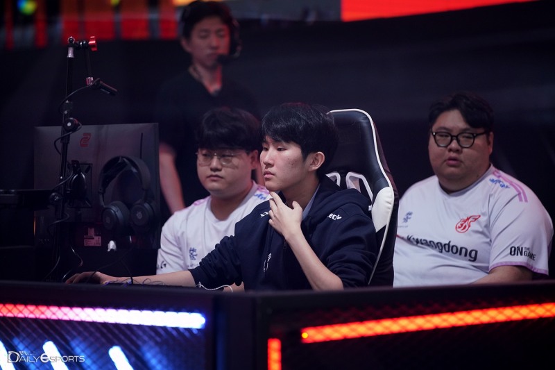 1세트에서 패한 최호석.