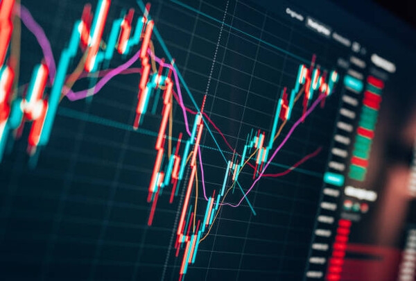 링크드, 주가 급등…원유니버스 IPO 철회 소식에 널뛰기