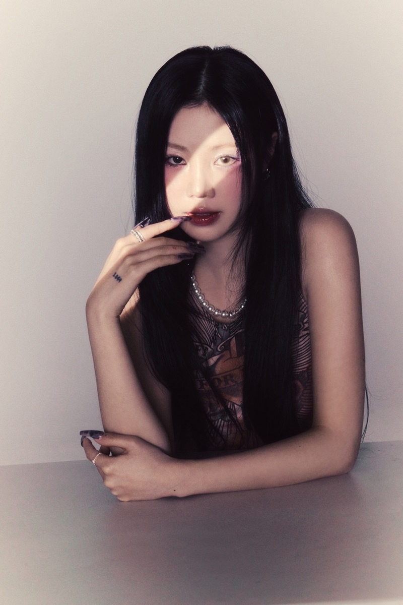 수진, 새 EP ‘RIZZ’ 컴백 활동 성황리 마무리…7월 아시아 투어 확정