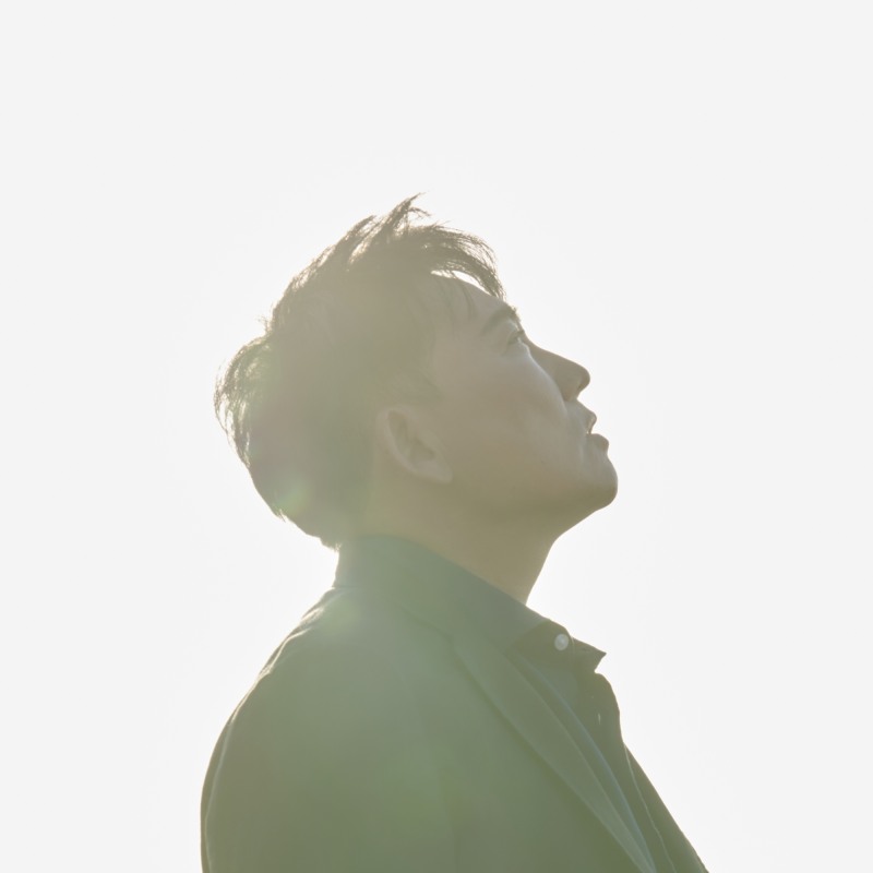 이승철, 신곡 ‘비가 와’도 청신호…여전히 뜨거운 대중 관심 입증