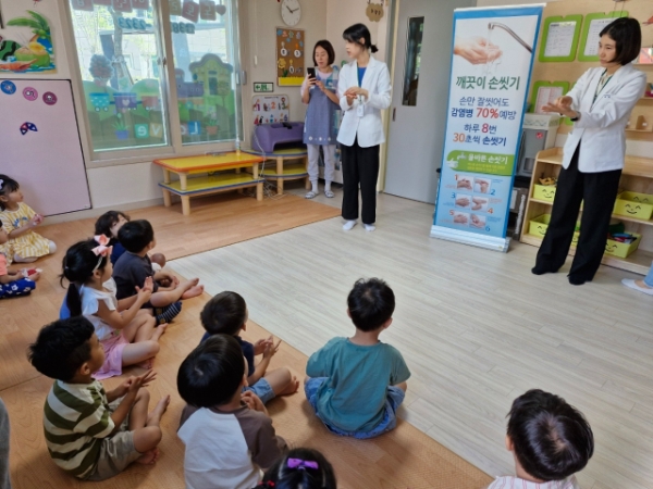 손씻기 교육 / 사진=담양군 제공
